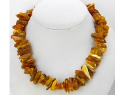 Лечебные бусы из крупного янтаря