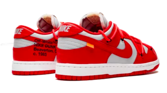 Nike dunks shop red