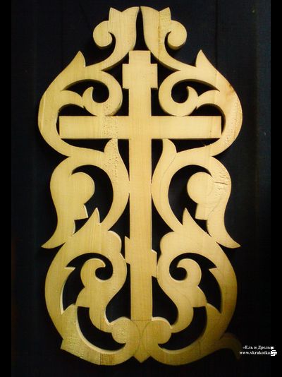 Деревянный крест, ручная резьба