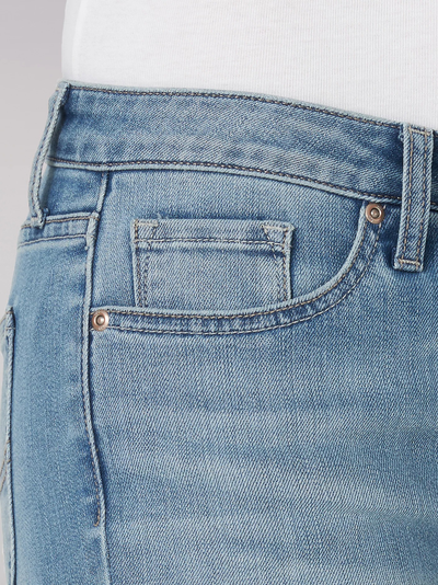 Джинсы Lee® Women's Legendary Regular Straight Jean