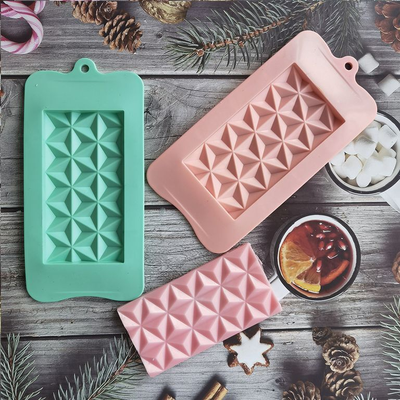 Силиконовая форма для шоколада "Пирамиды"