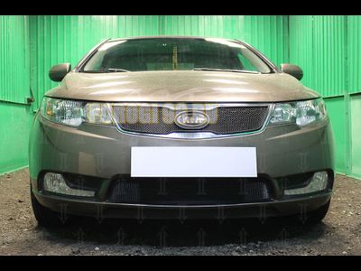 Защита радиатора KIA Cerato 2011-2013 black верх