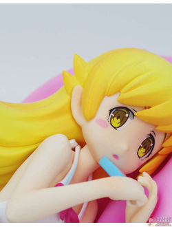 Фигурка Синобу Осино (Shinobu Oshino Donut Cushion)