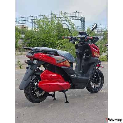 Электрический скутер Тур-Эндуро GT Tank 3000 красный