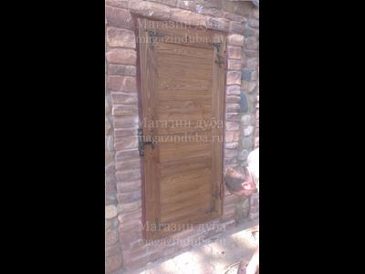 Состаренные двери из масива