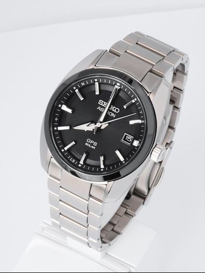 Наручные часы Seiko SSJ005J1