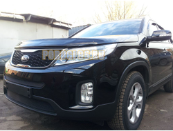Защита радиатора KIA Sorento II 2012- black середина