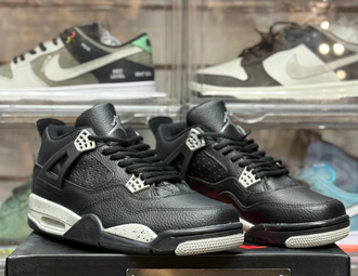 Nike Air Jordan 4 Retro Oreo