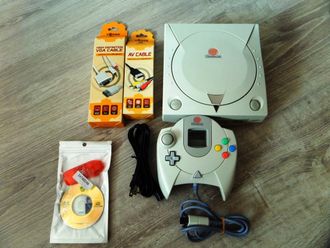 SEGA DreamCast NTSC-J + DreamShell + SD Card reader (Запускает игры с SD карты)