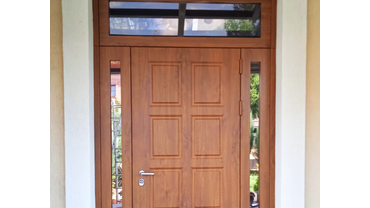 дверь входная в коттедж. мдф под плёнкой vinorit. г. челябинск