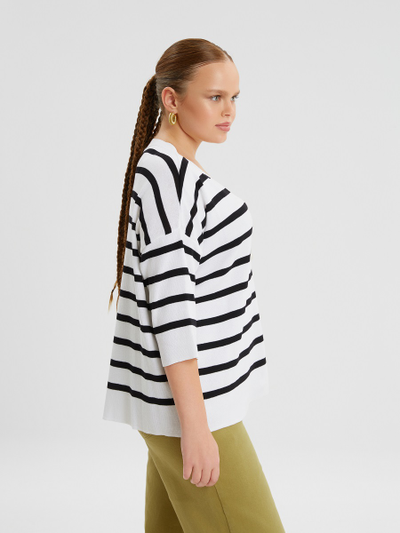 джемпер летний белый в синюю полоску