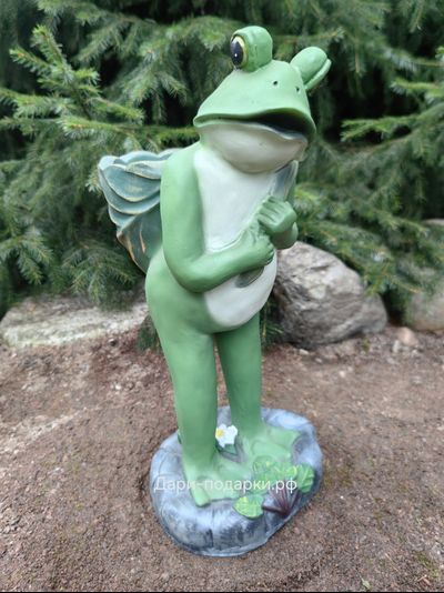Лягушка с корзиной за спиной 49*27см   2,4кг    полистоун Россия 2595/016728* ( корзина может использоваться, как кашпо )