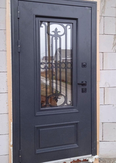 ВИЛЛАДЖ/ С КОВКОЙ ВНУТРИ СТЕКЛОПАКЕТА/ ГРАФИТ БУКЛЕ/ МРАМОР НАТУРАЛЬНЫЙ