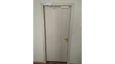 Протяжка локальных сетей "СКС" 
Установка кодовой системы ограничения доступа.