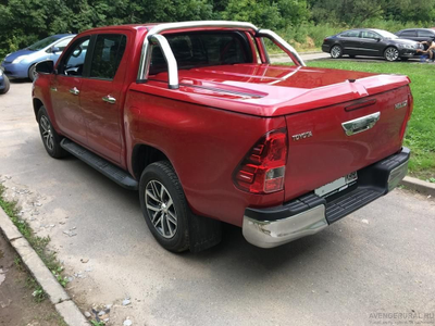 Крышка кузова с дугой Proform SportLid для Toyota Hilux Revo 2015-2021 цвет красный 3T6