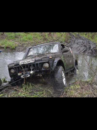 Подрамник (площадка) передней лебёдки ZST-ФХ1 Фишхантер