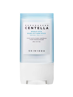 Солнцезащитный стик с шёлковым финишем SKIN1004 Hyalu-Cica Silky-Fit Sun Stick SPF50+ PA++++ Объём: 7 г