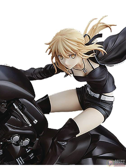 Фигурка 1/8 Сейбер Альтер (Saber Alter & Cuirassier Noir)