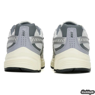 Nike Initiator Light Bone (40-45)