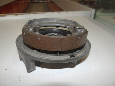 Опорник переднего колеса Минск