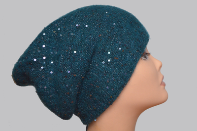 шапка изумрудного цвета италия фото