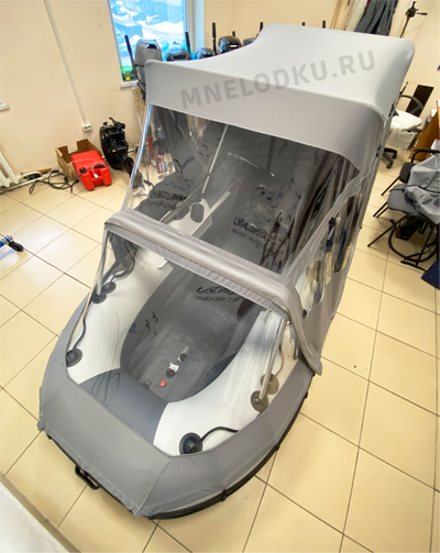 Тент ходовой Ривьера Компакт 3200 с носа справа