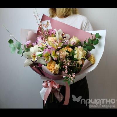 БУКЕТ ЦВЕТОВ № 373