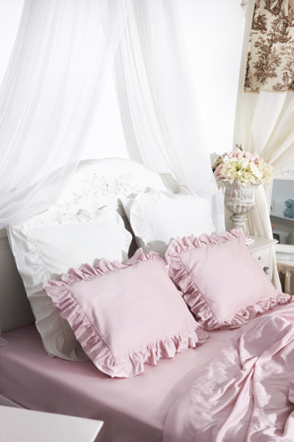 Постельный комплект с оборками "Пыльная Роза"