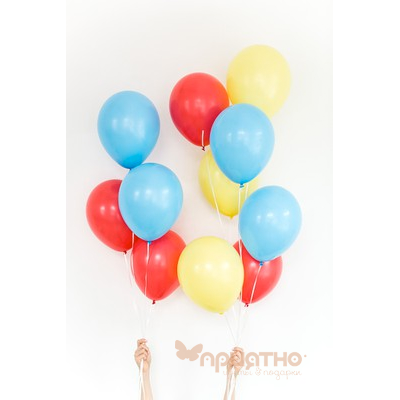 Фонтан из латексных воздушных шаров "Красно-желтый-голубой"