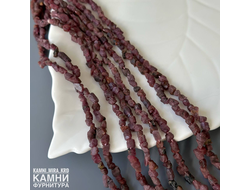 "Рубин" красный корунд дикие кусочки 4-6х3-5 мм, цена за нить 19 см