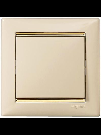 Розетки и выключатели Legrand серии Valena