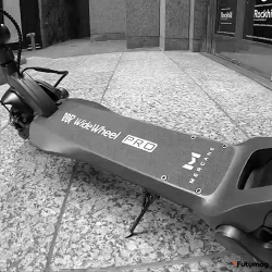 ЭЛЕКТРОСАМОКАТ Wide Wheel PRO