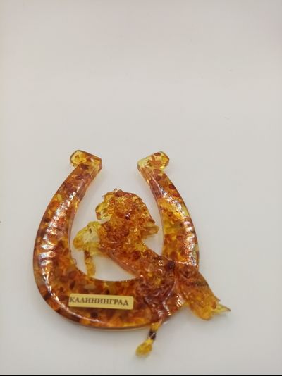 Магнит подкова с лошадью 1.