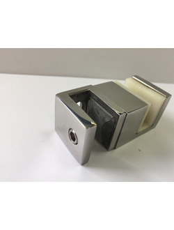 Z74 Направляющая с креплением к стеклу