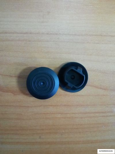 Заглушка порогов Toyota