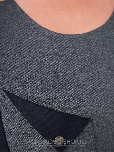 Трикотажное платье А-силуэта серого цвета