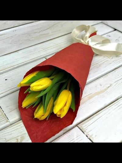 Букет из 5 тюльпанов