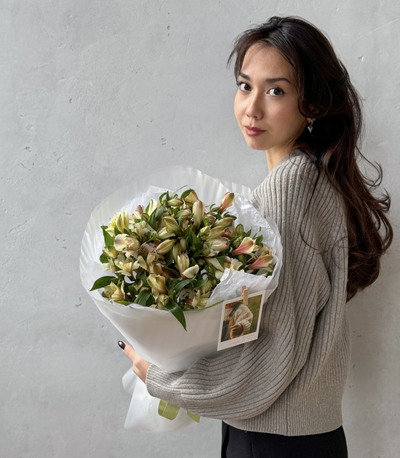 Букет из альстромерий