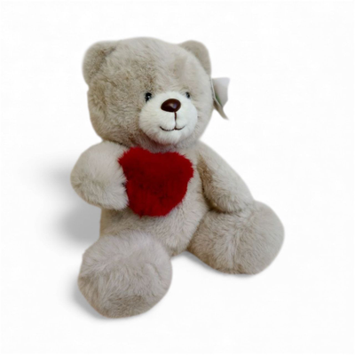 Медведь с сердечком