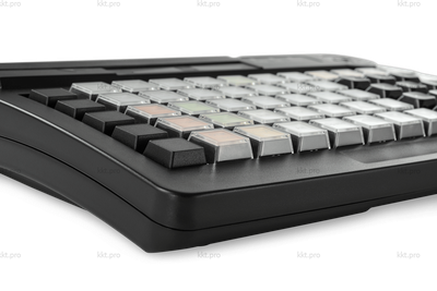 Клавиатура с возможностью подключения к нескольким устройствам.