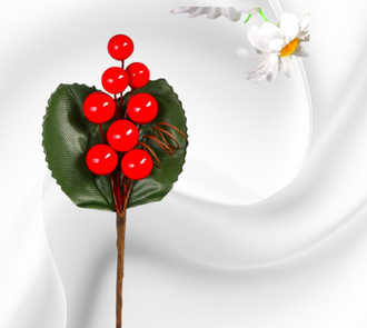 Искусственная веточка "Букетик с ягодками", высота 13 см, цена за 1 веточку