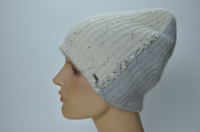 Шапка Vizio 1384 CY белая с серым