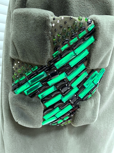 Жилет из эко меха модель 127