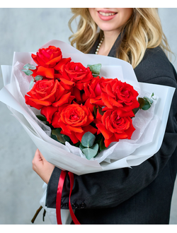 7 французских роз (цвет на выбор)