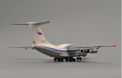 Сборная модель: (Моделист 214479) Советский военно-транспортный самолет Ил-76