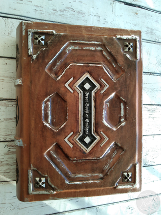 книга обид гномов, книга гнева, Great Book of Grudges, Даммаз Крон, warhammer, кожаный ежедневник