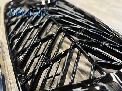 Решетка Toyota Land Cruiser 200 2015-2021 TRD хром