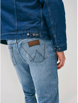 Куртка Wrangler® Cowboy Cut® Sherpa Lined Denim Jacket