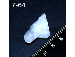 Горный хрусталь натуральный (необработанный) №7-64: 6,5г - 33*18*12мм