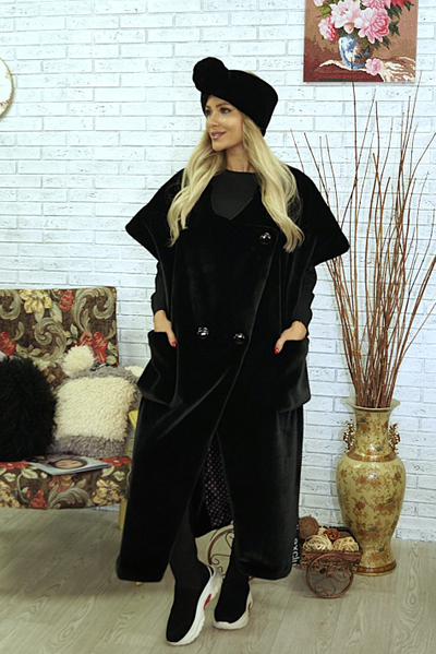 Жилет из эко меха модель 126